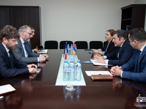 Fransa Senatının nümayəndəsi Mirzoyanın müavini ilə görüşdü