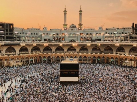 Həcc ziyarəti bu tarixdə BAŞLAYIR