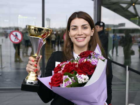 Avropa çempionumuz Vətənə döndü - FOTOLAR