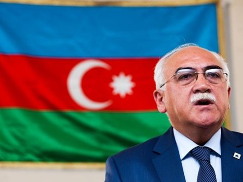 İsa Qəmbərin başqanlığa qayıdışına YAP-dan REAKSİYA