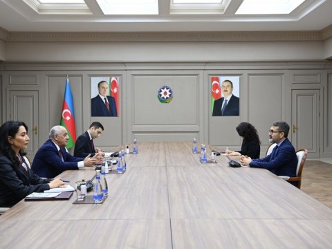 Əli Əsədov Türkiyə rəsmisini qəbul etdi