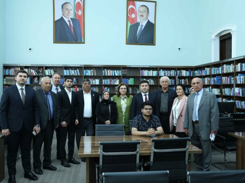 Məzunlar 50 illik yubileylərini UNEC-də qeyd etdilər - FOTO