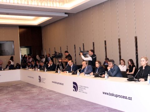 Bakıda beynəlxalq konfrans: xarici nümayəndələr çıxış etdilər