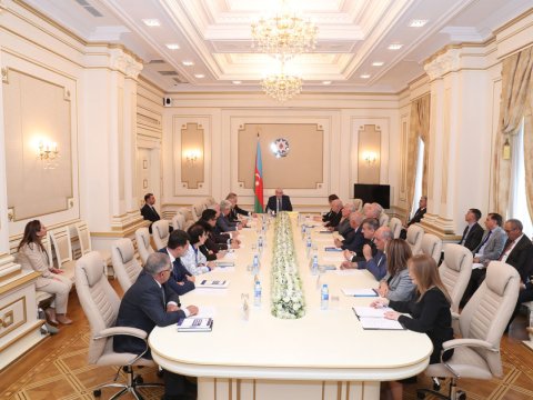 Bəzi dairə seçki komissiyalarının tərkibində dəyişiklik