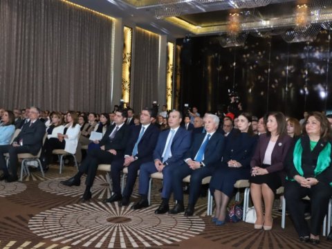 MEDİA-nın təşkilatçılığı ilə keçirilən forumun açılış mərasimindən FOTOLAR