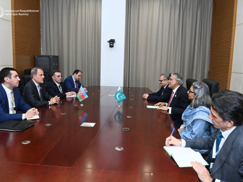 Ceyhun Bayramov pakistanlı həmkarı ilə danışıqlar APARDI 