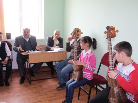 Naxçıvanda musiqi, incəsənət məktəblərinə işə qəbul elan edildi