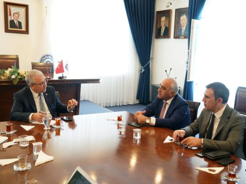 UNEC-in rektoru İzmirdə olub - FOTO
