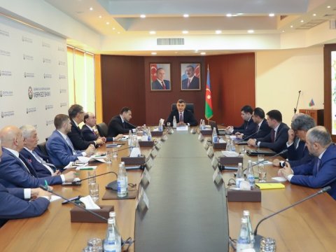 Taleh Kazımov bank rəhbərlərini topladı - Tapşırıqlar verildi