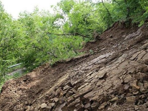 Ermənistanın Azərbaycanla sərhədində torpaq sürüşməsi oldu