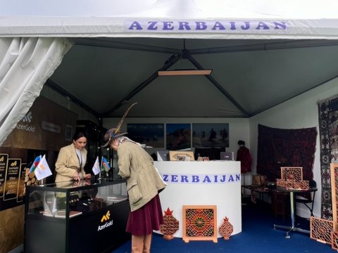 “AzerGold”un qızıl sikkə kolleksiyaları Birləşmiş Krallıqda nümayiş etdirilib
