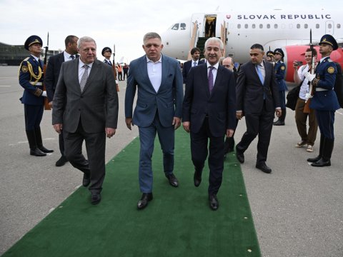 Slovakiyanın Baş naziri Azərbaycana GƏLİB