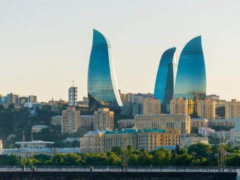 Bakıda Biznes Forumu KEÇİRİLİR