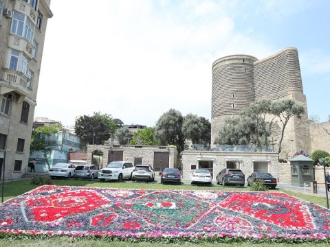 İçərişəhərdə Milli Xalça Festivalı başa çatdı - FOTO