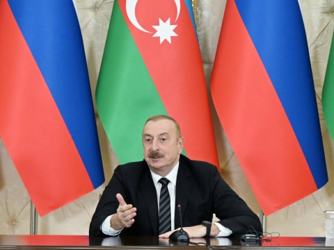 Slovakiya və Azərbaycan suverenlik və ləyaqət əsasında qurulmuş siyasətlə idarə olunur