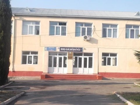 Kollecdə yoxlama aparıldı, direktor müavini işdən çıxarıldı