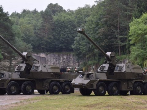 Azərbaycan Slovakiyadan silah alır?