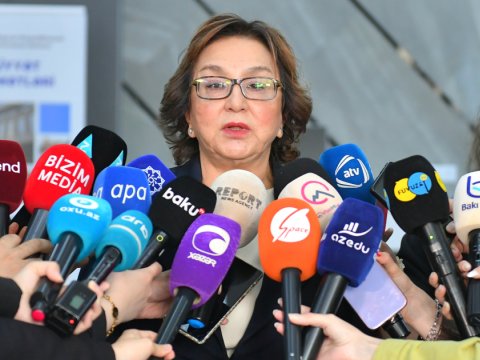 Məleykə Abbaszadə gələn ilin imtahan vaxtlarından DANIŞDI