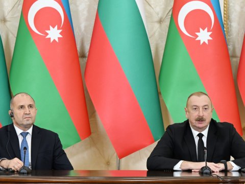 Prezidentlər mətbuata bəyanatla çıxış edirlər