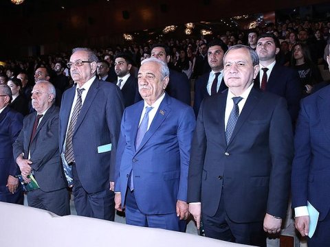 Tələbələr arasında keçirilən festivalın yekun konserti olub - FOTO