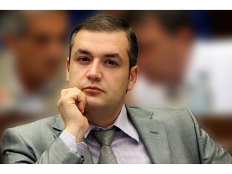 Saxlanılan eks-deputat sərbəst buraxıldı - YENİLƏNİB