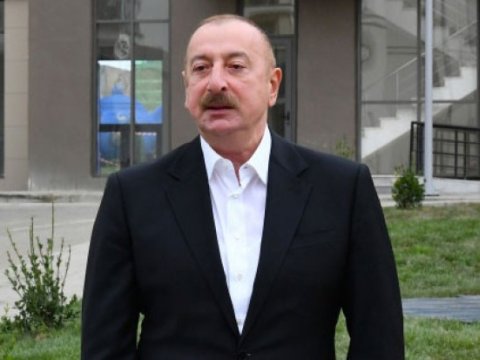 Prezident Şuşanın azad edilməsindən danışdı: “...bu sıldırım qayalara dırmaşaraq...”
