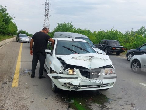 Naxçıvanda iki maşın toqquşdu - Yaralı var