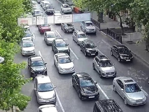 Hazırda tıxac olan yolların SİYAHISI