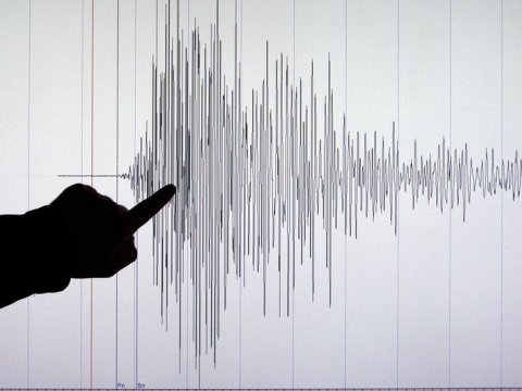 İndoneziyada 5.2 bal gücündə ZƏLZƏLƏ