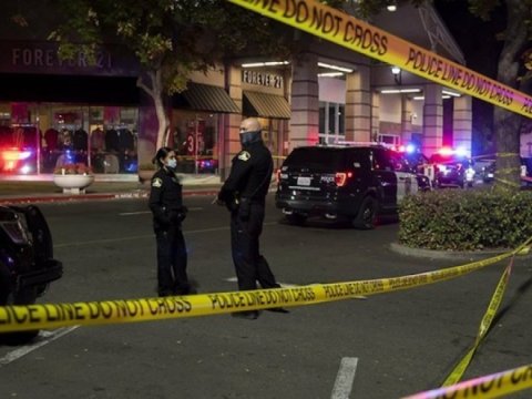 ABŞ-də atışma - 3 ölü, 12 yaralı