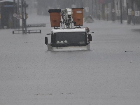 Daşqın qurbanlarının sayı 144 nəfərə çatıb