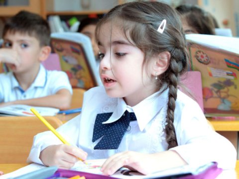 Bakıdakı bu məktəblərin I siniflərində bütün yerlər dolub - SİYAHI