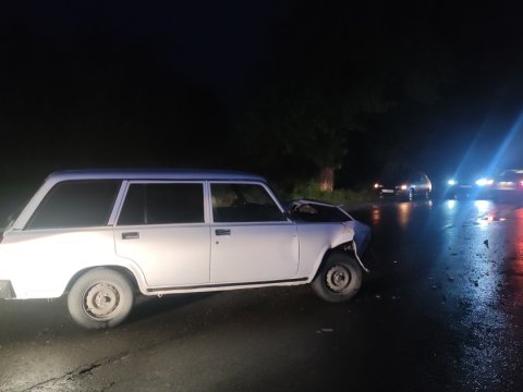 Qəzada iki nəfər yaralandı