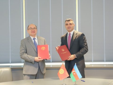 Azərbaycan və Qırğızıstan mərkəzi bankları arasında memorandum İMZALANDI