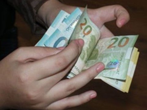 Marketə saxta pul verən qadınlar saxlanıldı