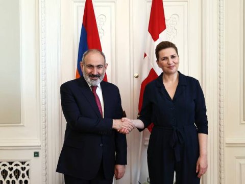 Paşinyan xanım baş nazirə Ermənistan-Azərbaycan sülh prosesindən danışdı