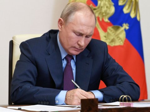 Putin yeni hökumətin tərkibini təsdiqlədi - SİYAHI