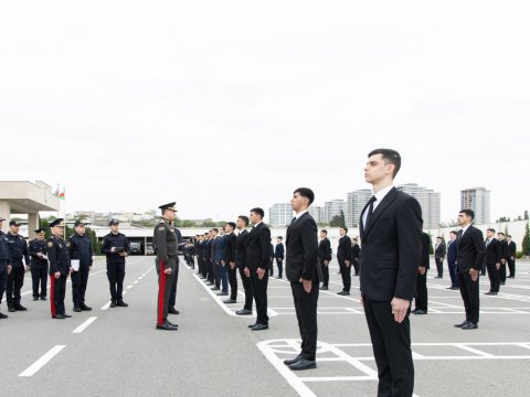 Vilayət Eyvazov sıra baxışı keçirdi - FOTO