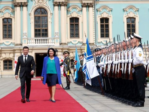 Zelenski və Zurabişvili arasında TELEFON DANIŞIĞI