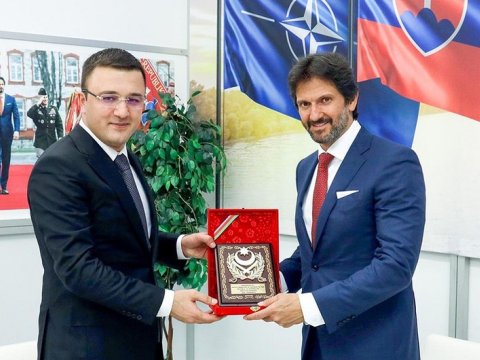 Azərbaycan və Slovakiya arasında hərbi əməkdaşlıq müzakirə edildi