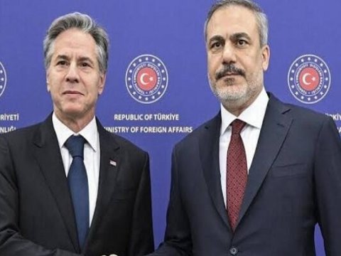 Hakan Fidan Blinkenlə telefon danışığı apardı