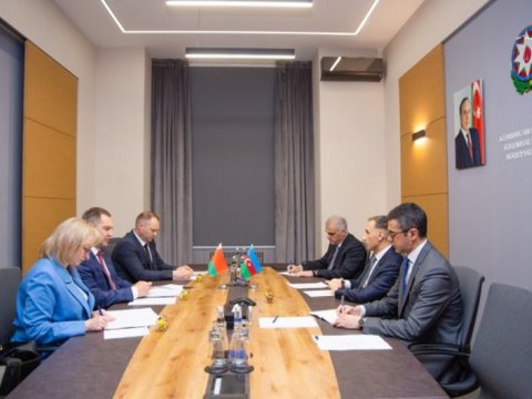 Azərbaycanla Belarus arasında nəqliyyat müzakirəsi