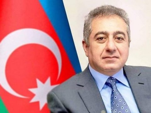 Qubad İbadoğlu siyasi fəaliyyətini dayandırdı