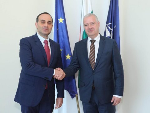 Azərbaycanla Bolqarıstan arasında ikitərəfli əlaqələr müzakirə edildi