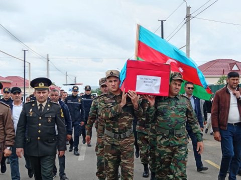 Şəhid Novruz Quliyev Füzulidə torpağa tapşırıldı - FOTO