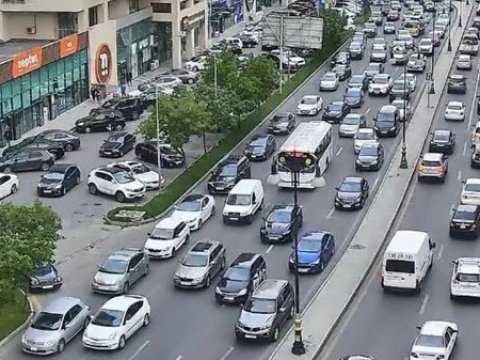 Paytaxtın bu yollarında TIXAC var