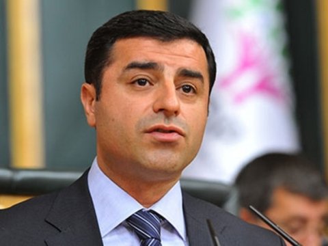 Səlahəddin Dəmirtaşa 28 il 6 ay həbs verildi