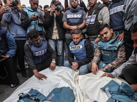 Qəzzada həyatını itirən jurnalistlərin sayı AÇIQLANDI