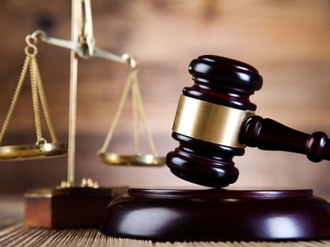 Hakimlərin maaşının artırılması təklif olundu