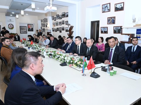 ADU-da Çinlə bağlı seminar - FOTOLAR